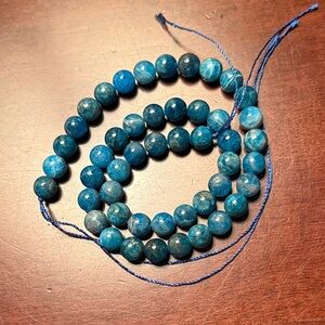 BLUE APATITE 8mm crystal beads